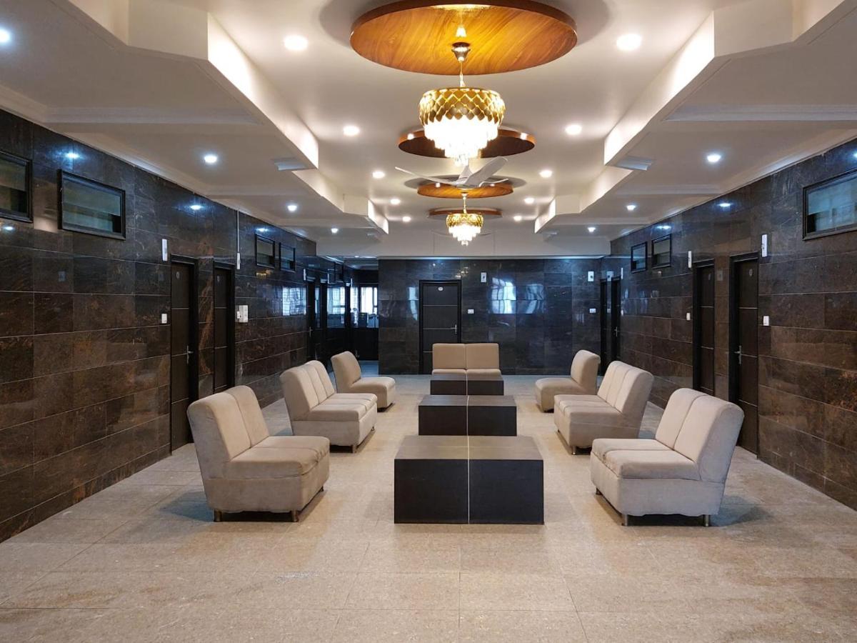 Staymaker Siddeshwara Comforts Harihar Exterior photo